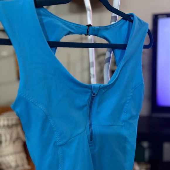 Athleta Blue Women's One Piece Swimsuit - Picture 3 of 11